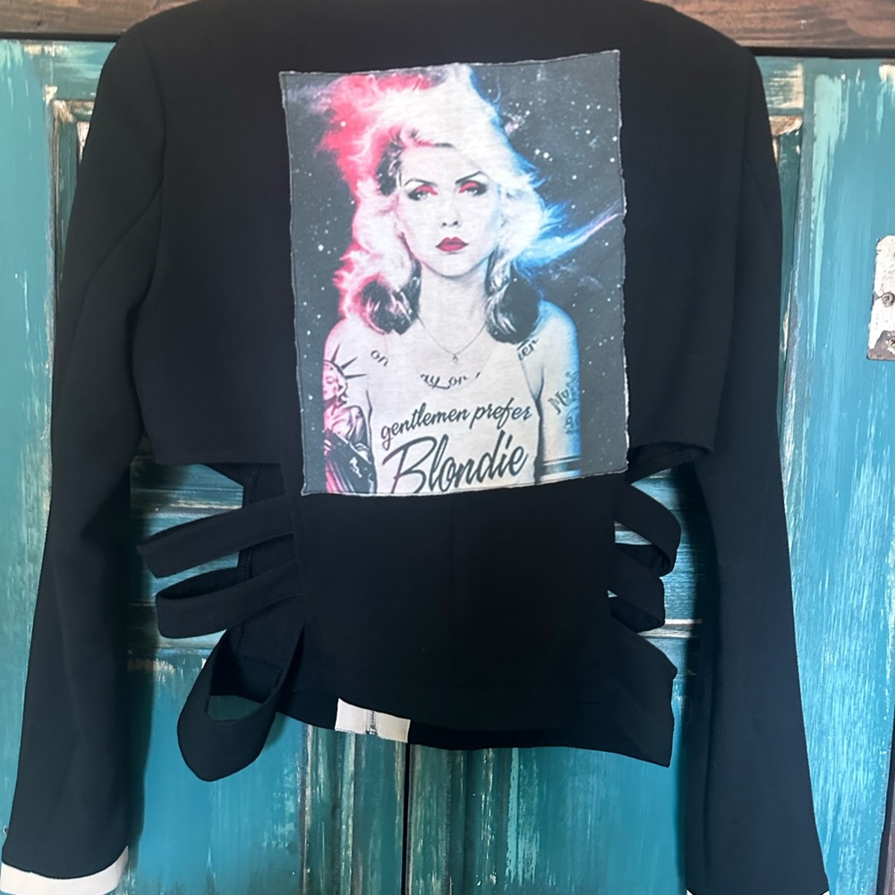 Blondie Graphic Vintage Black and Cream Blazer